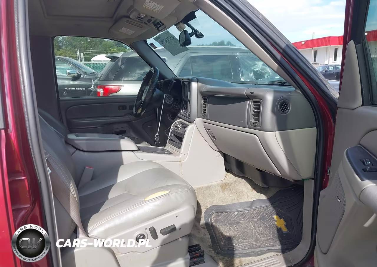 2004 Chevrolet Tahoe Z71 VIN:1GNEK13Z24R285535 - 5