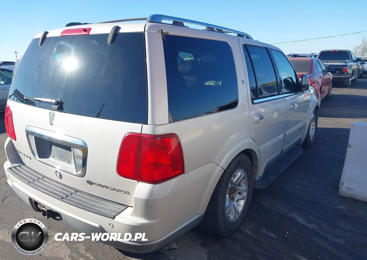 2004 Lincoln Navigator VIN:5LMFU27R44LJ41441 - 4
