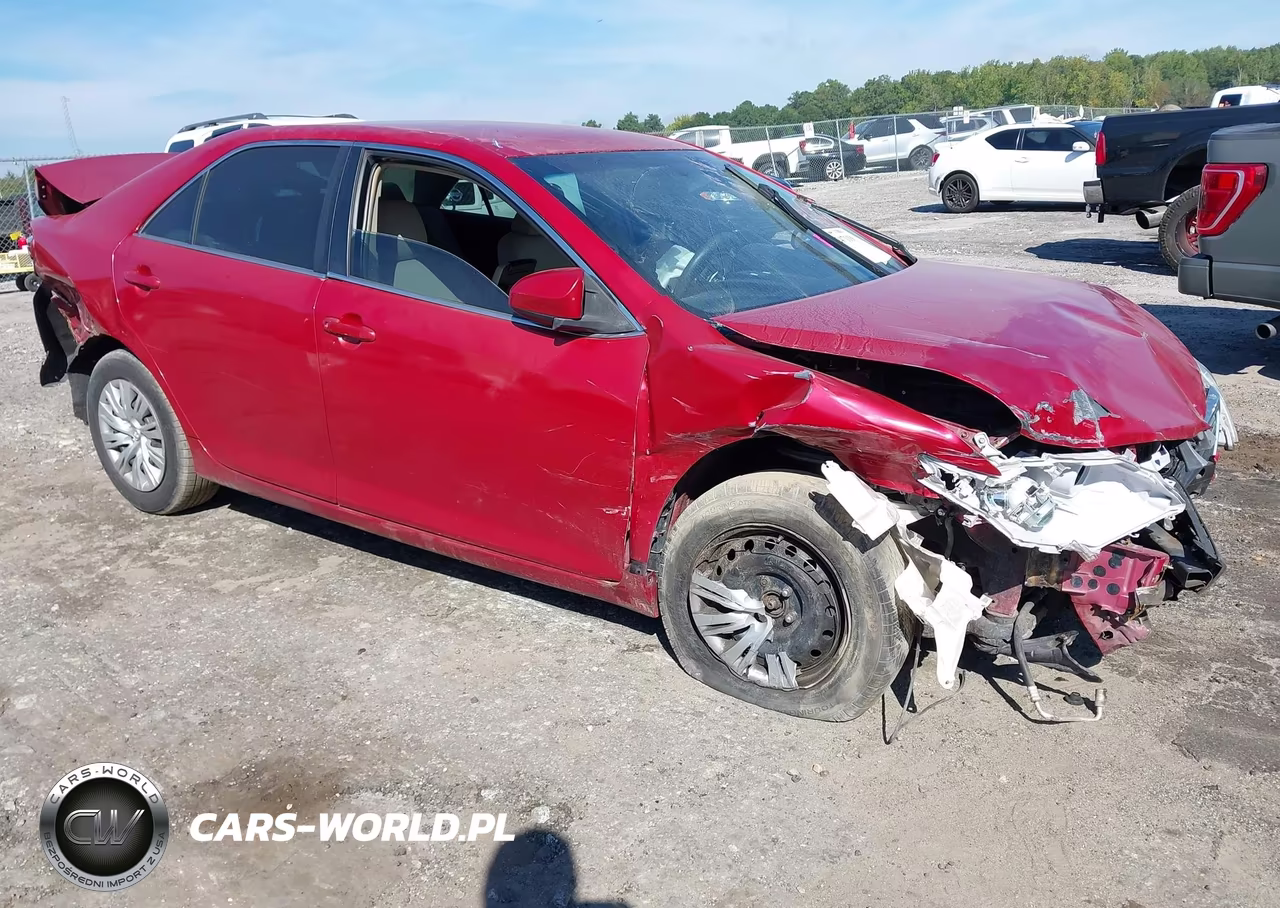 2014 Toyota Camry L – zdjęcie 1 z 16