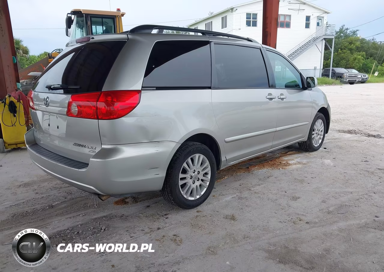 2009 Toyota Sienna Xle VIN:5TDBK22CX9S028176 - 4