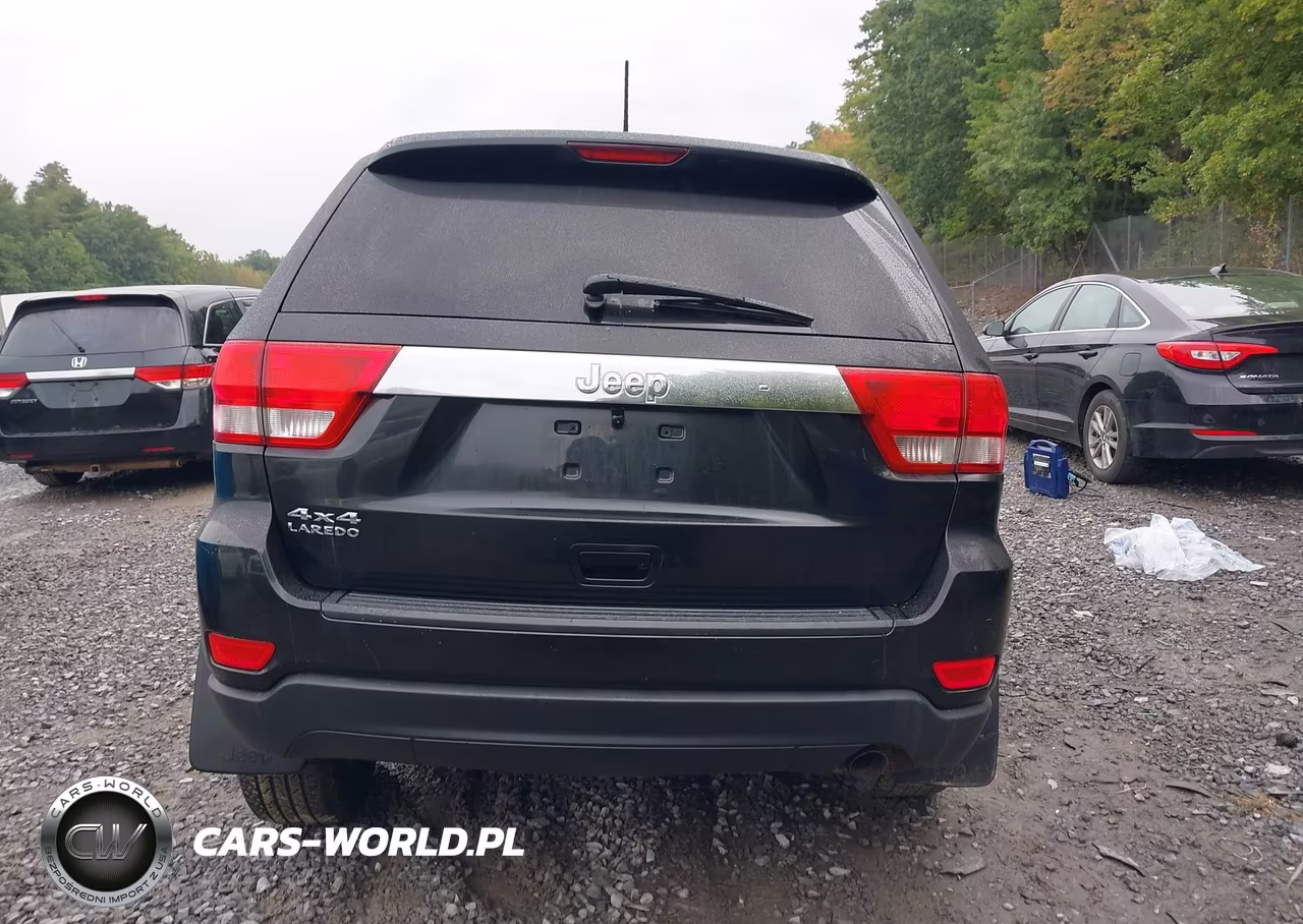 2012 Jeep Grand Cherokee Laredo VIN:1C4RJFAG8CC219729 - 16