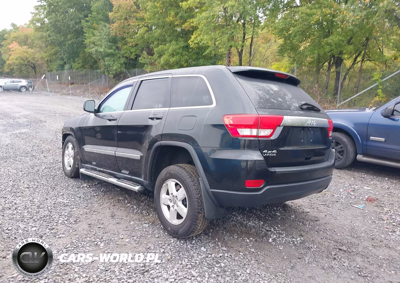 2012 Jeep Grand Cherokee Laredo VIN:1C4RJFAG8CC219729 - 3