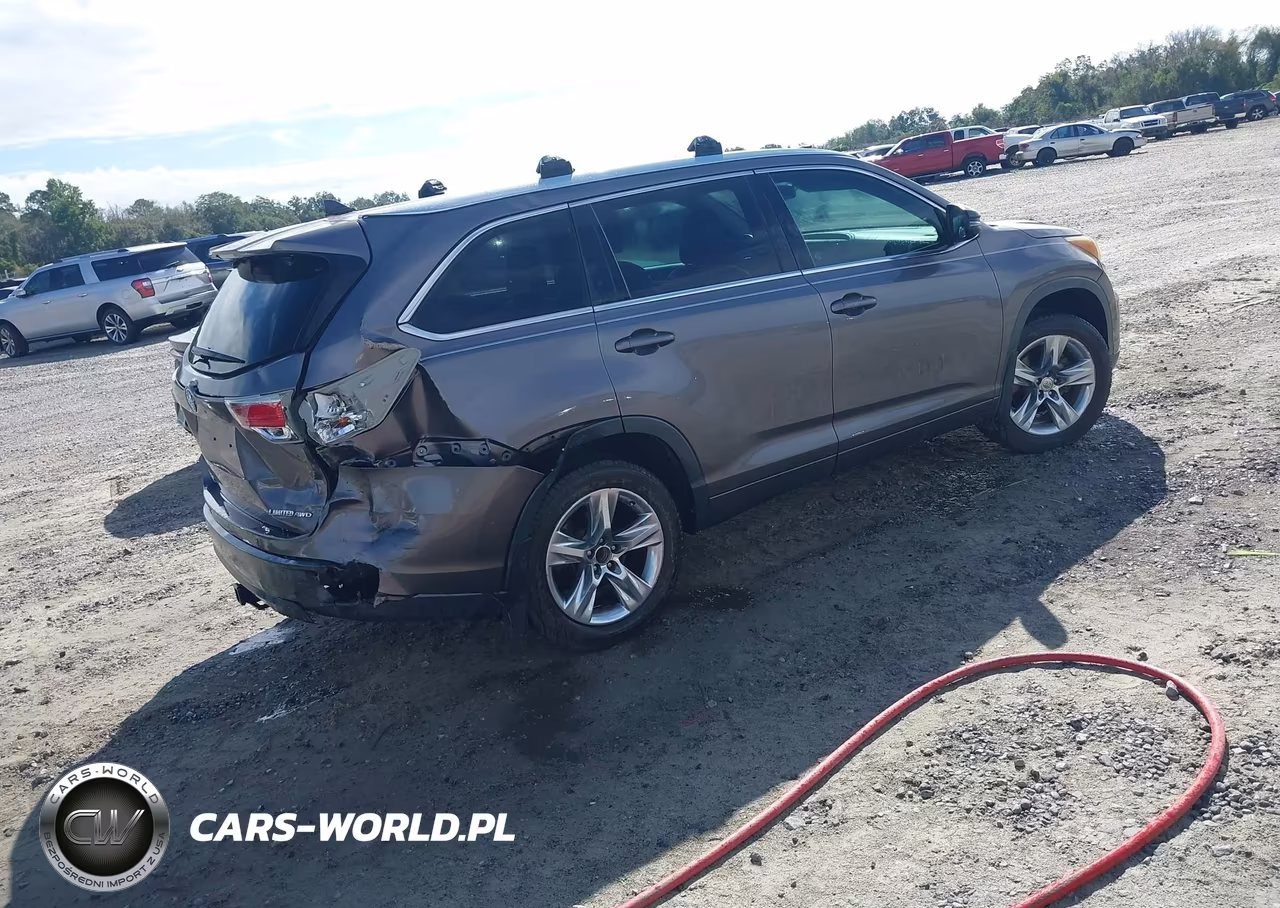 2015 Toyota Highlander Limited V6 VIN:5TDDKRFH9FS111228 - 4