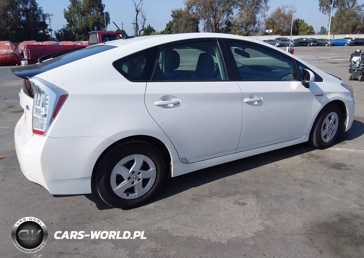2010 Toyota Prius Iii VIN:JTDKN3DU0A0133593 - 4