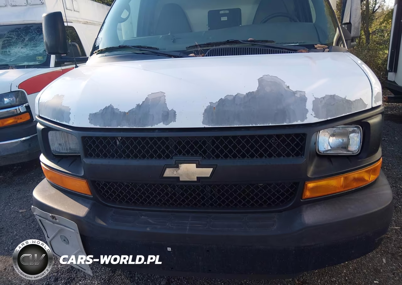 2012 Chevrolet Express Cutaway Work Van VIN:1GB0G2CA9C1165365 - 11