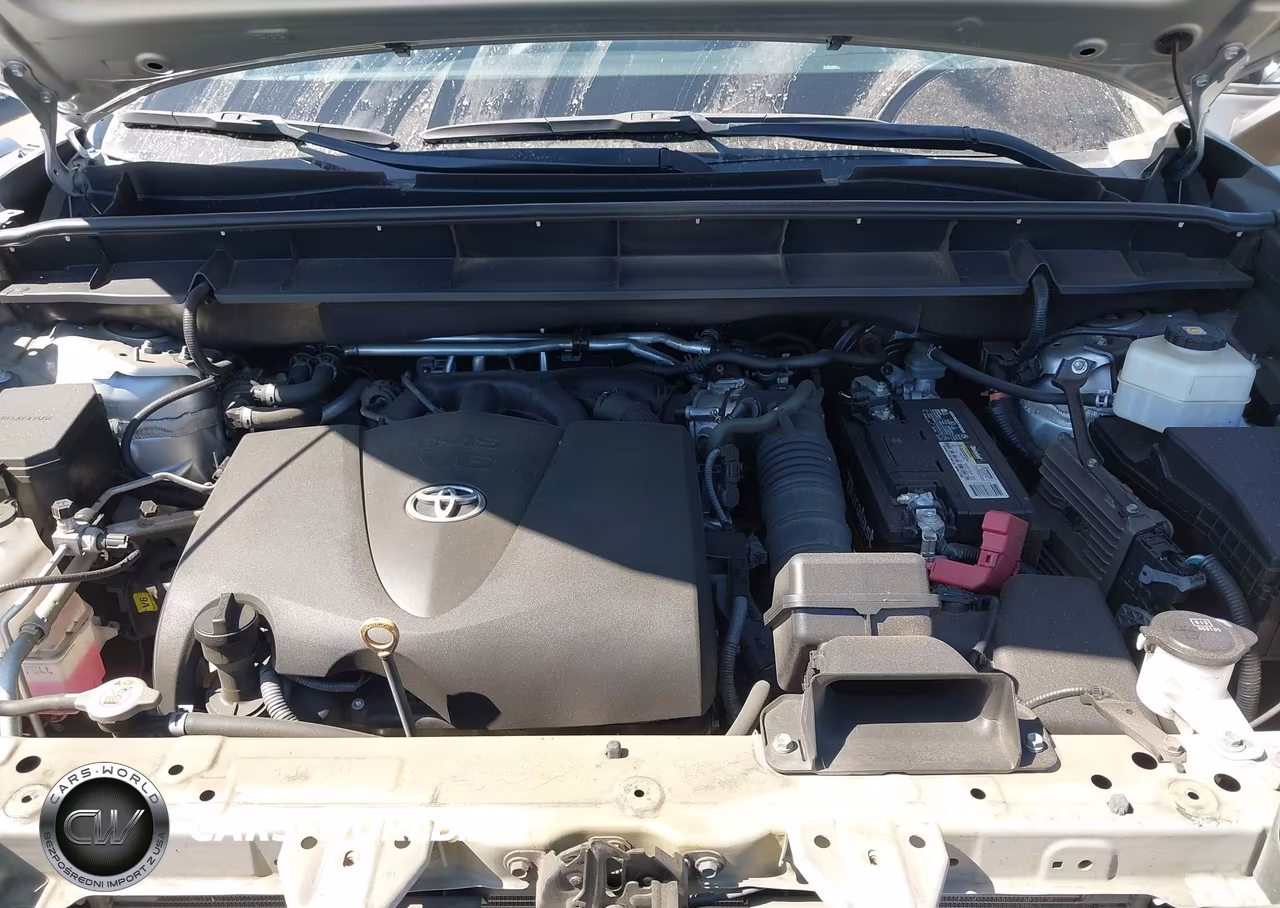 2020 Toyota Highlander Le VIN:5TDZZRAH1LS509117 - 10