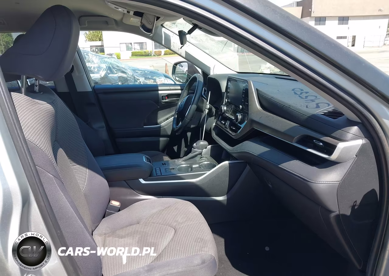 2020 Toyota Highlander Le VIN:5TDZZRAH1LS509117 - 5
