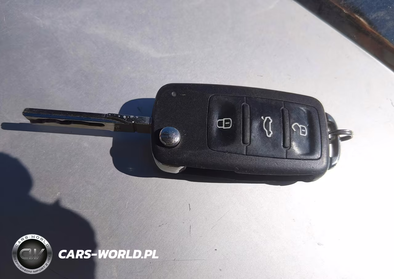 2016 Volkswagen Beetle 1.8T Denim VIN:3VW507AT4GM816334 - 11