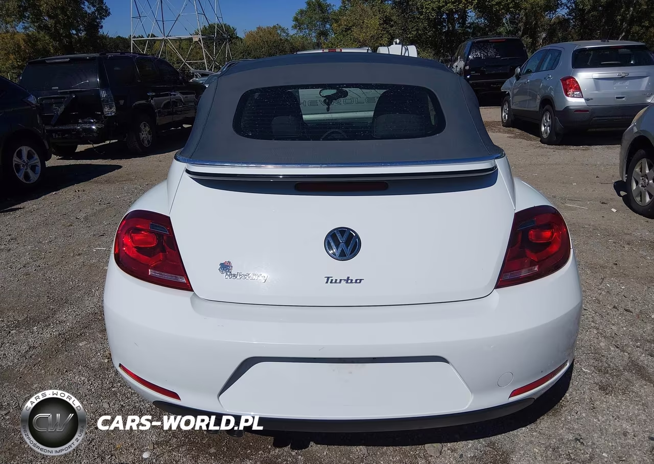 2016 Volkswagen Beetle 1.8T Denim VIN:3VW507AT4GM816334 - 16