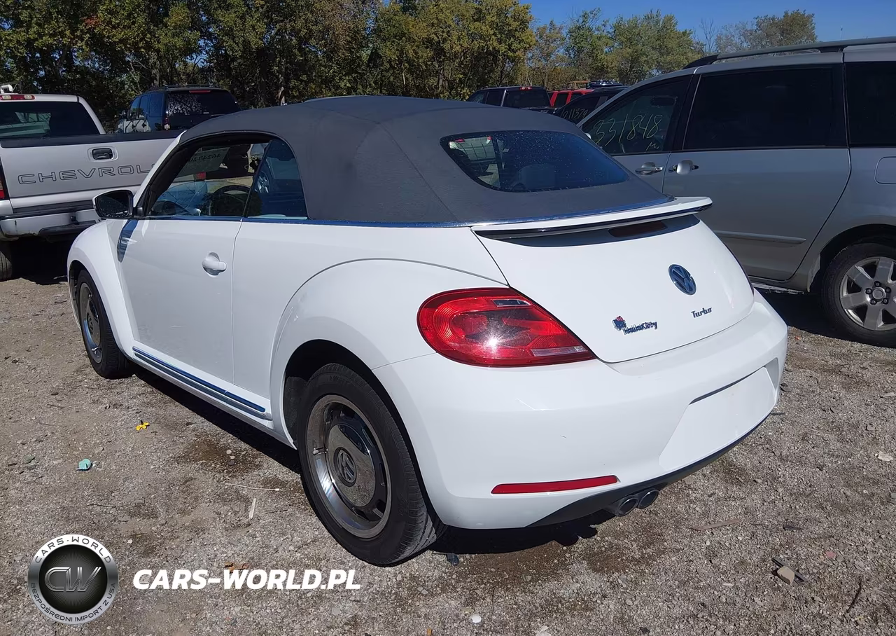2016 Volkswagen Beetle 1.8T Denim VIN:3VW507AT4GM816334 - 3