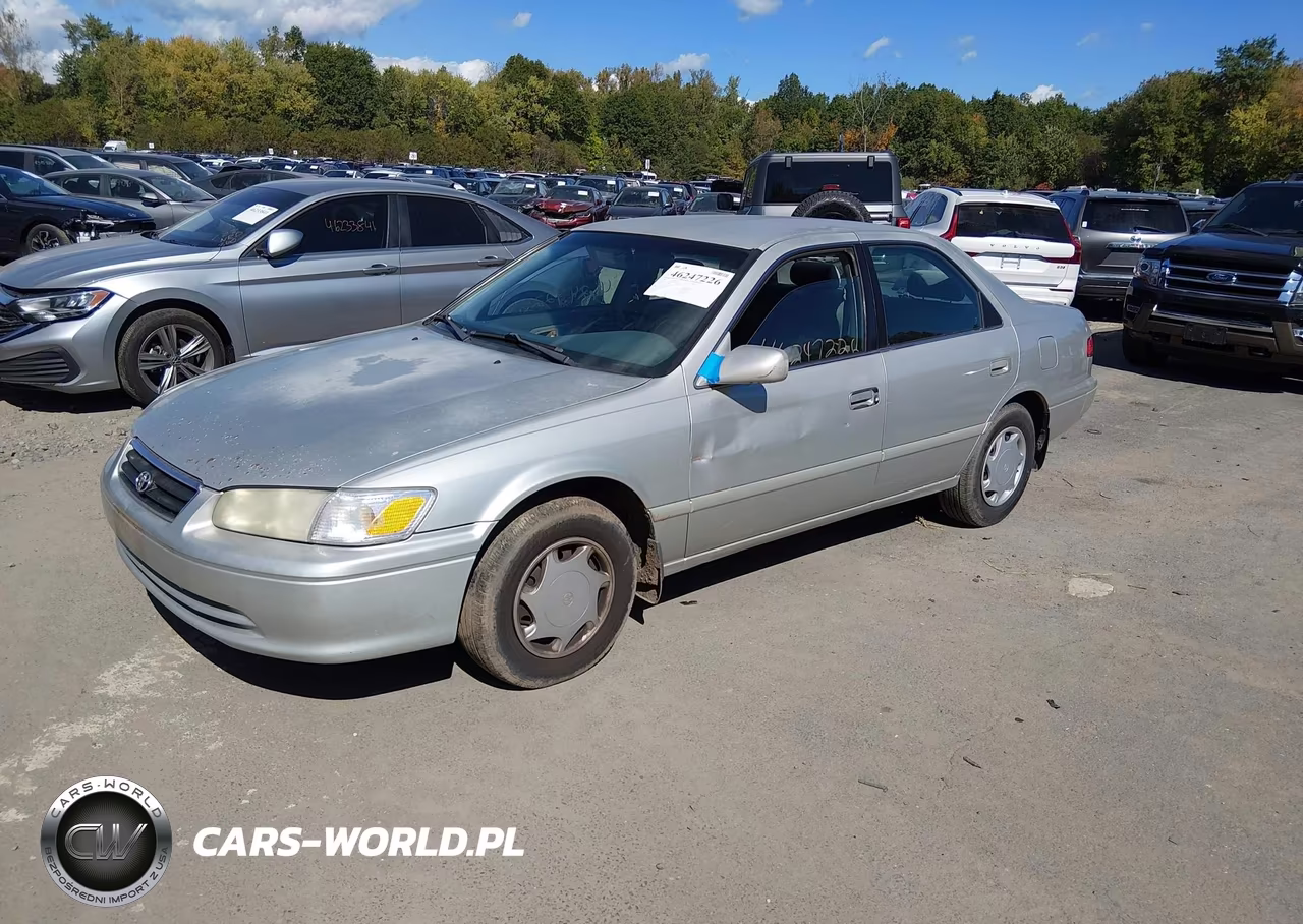 2000 Toyota Camry Ce VIN:4T1BG22K1YU007988 - 2