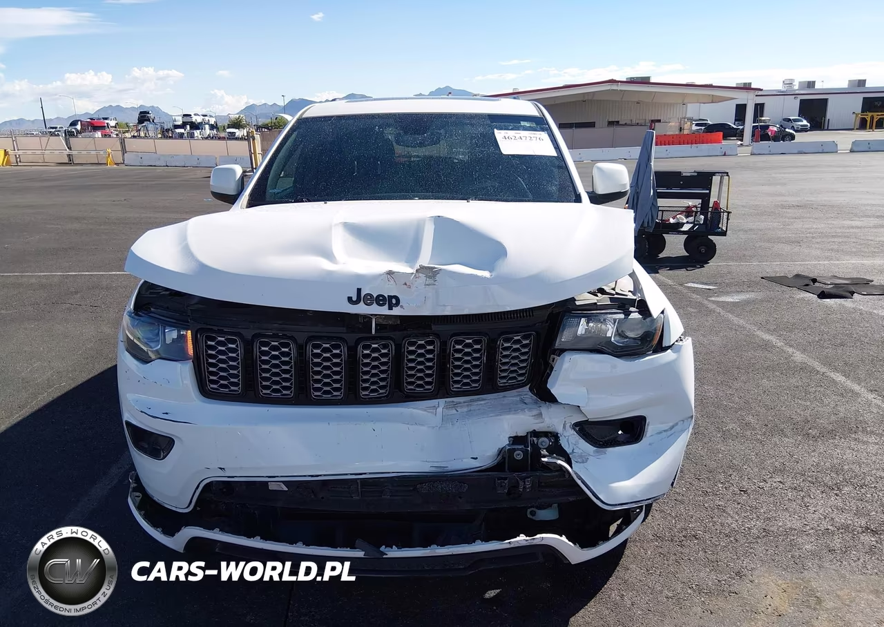 2017 Jeep Grand Cherokee Altitude 4X4 VIN:1C4RJFAG4HC759912 - 12