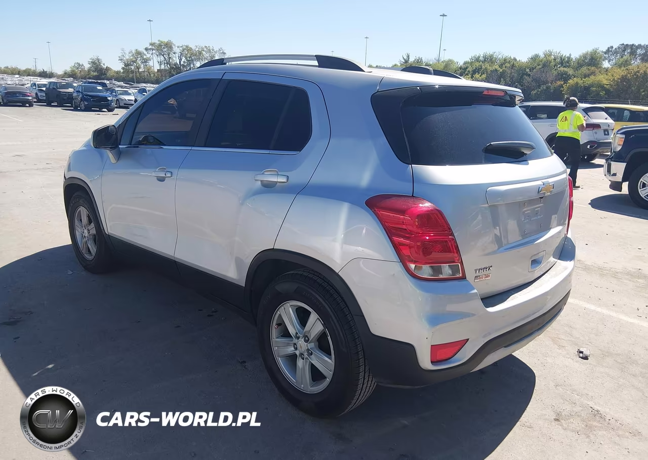 2017 Chevrolet Trax Lt VIN:KL7CJLSB2HB086855 - 3