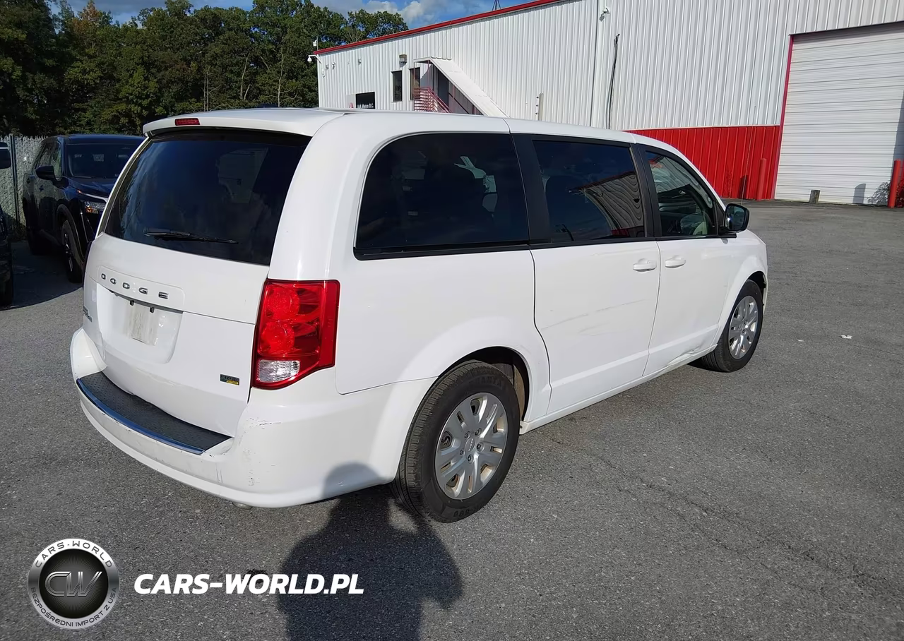 2018 Dodge Grand Caravan Se VIN:2C4RDGBG5JR273389 - 4