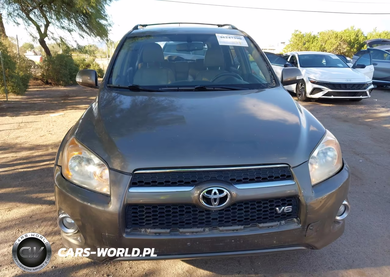 2010 Toyota Rav4 Limited V6 VIN:JTMDK4DV5AD017234 - 13
