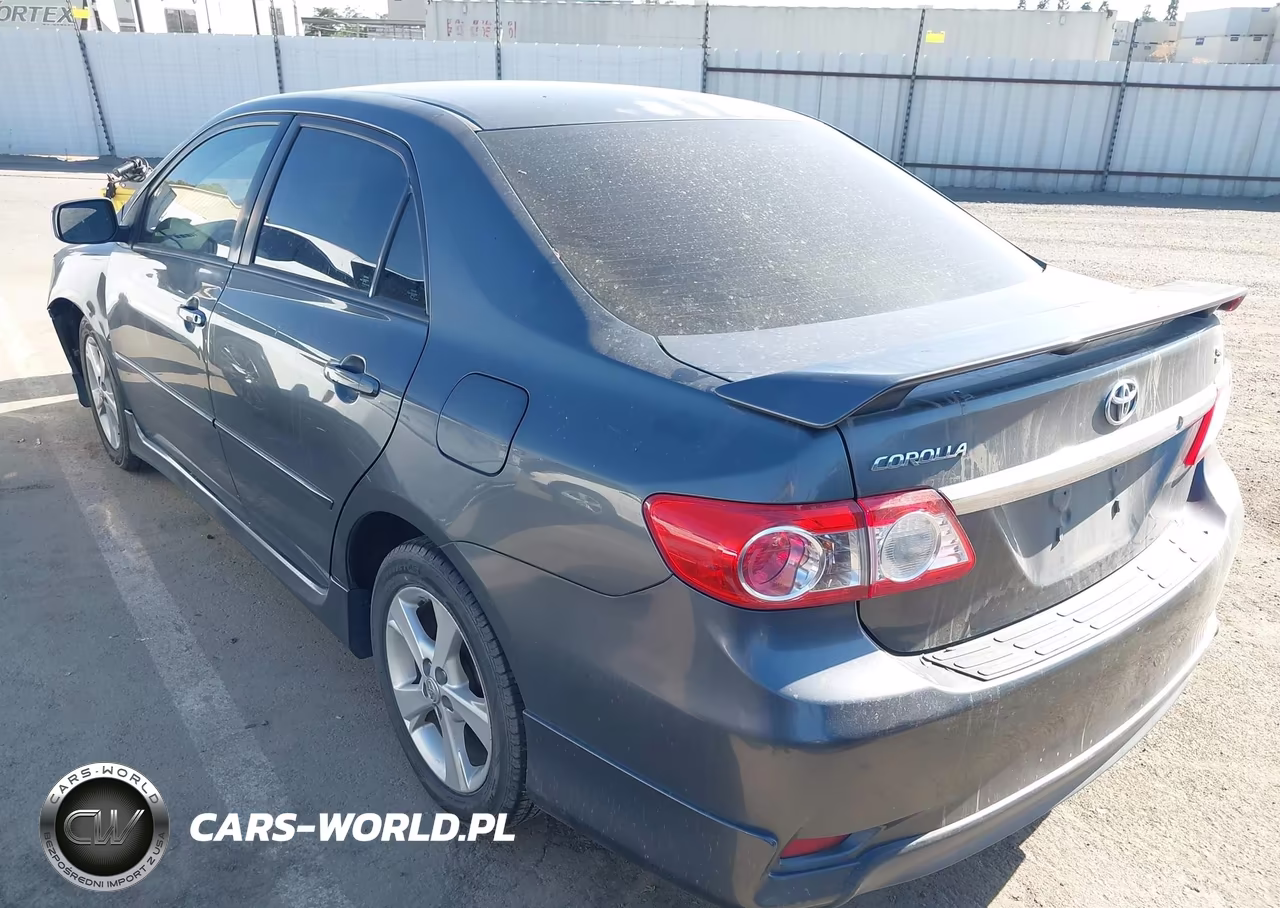 2013 Toyota Corolla S VIN:2T1BU4EE0DC926273 - 3