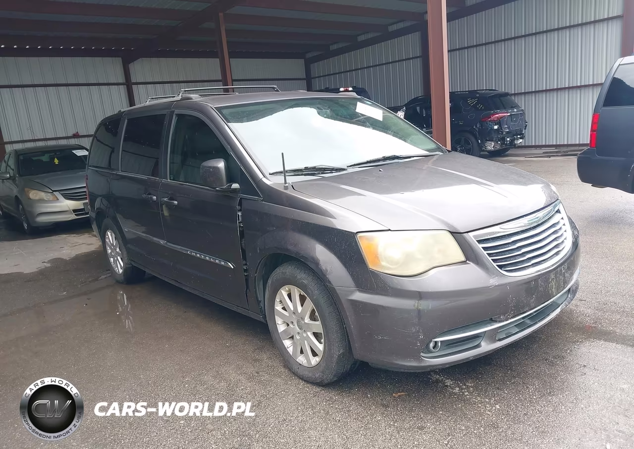 2015 Chrysler Town & Country Touring