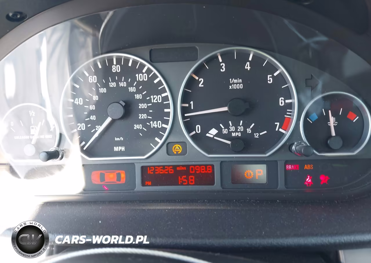 2004 BMW 330I VIN:WBAEV53484KM33964 - 7