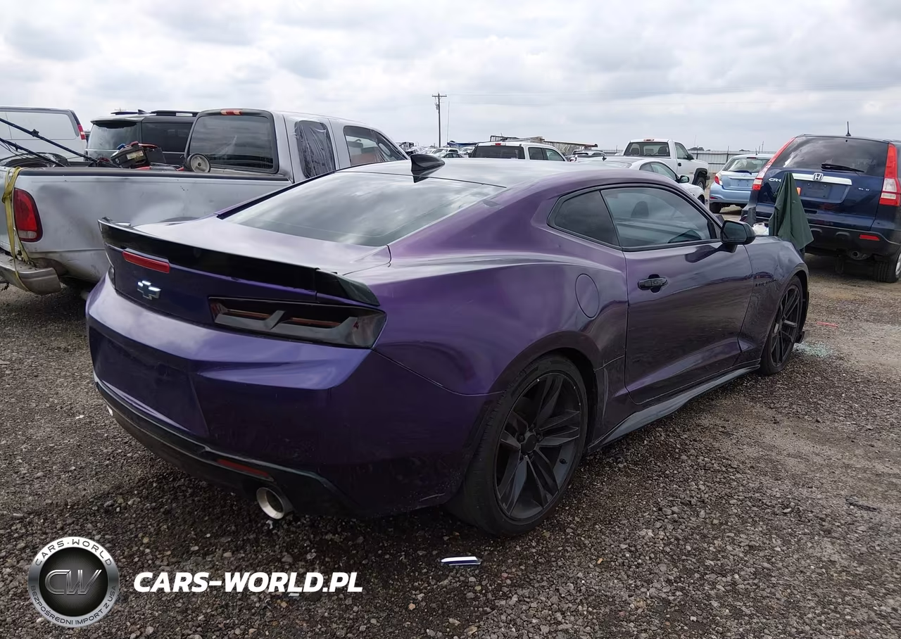 2017 Chevrolet Camaro 1Lt VIN:1G1FB1RS0H0207832 - 4