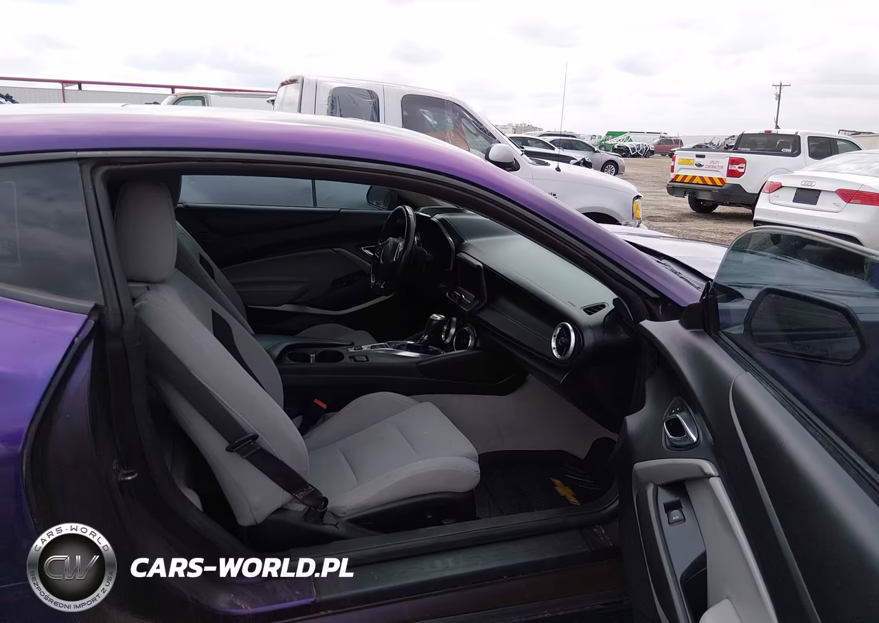 2017 Chevrolet Camaro 1Lt VIN:1G1FB1RS0H0207832 - 5