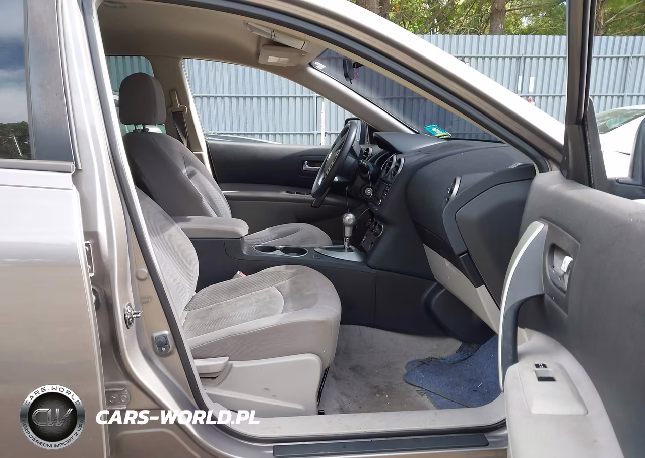 2015 Nissan Rogue Select S VIN:JN8AS5MV9FW262417 - 5