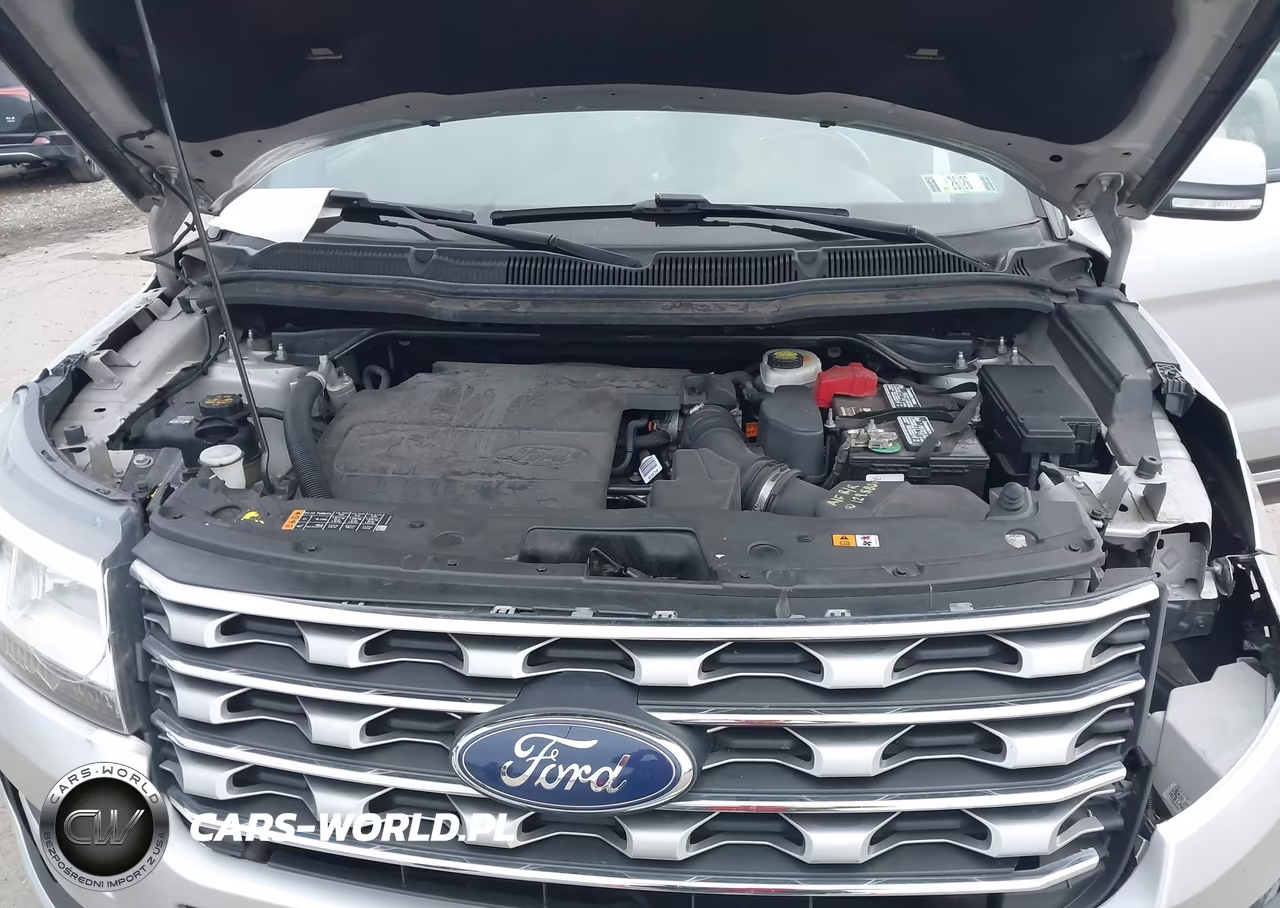 2017 Ford Explorer Limited VIN:1FM5K8F86HGE32330 - 10