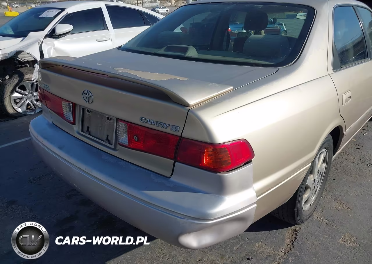 2000 Toyota Camry Le VIN:JT2BG28K4Y0423691 - 14