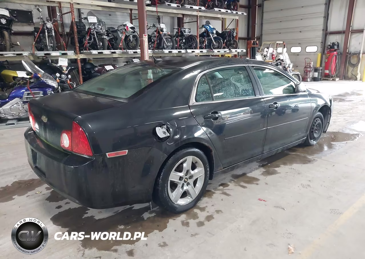 2011 Chevrolet Malibu Ls VIN:1G1ZB5E1XBF110384 - 4