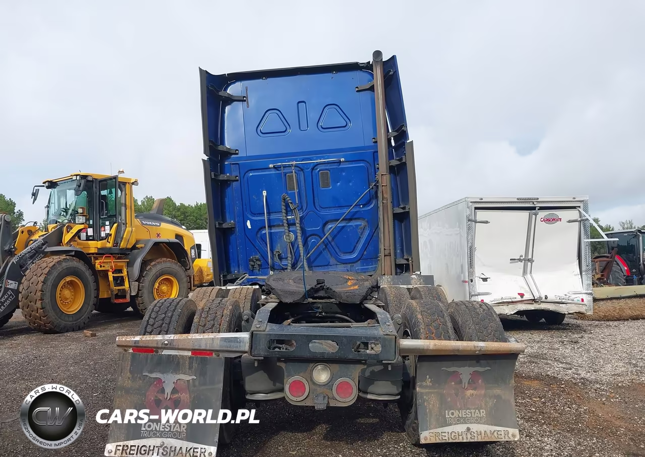 2014 Freightliner Cascadia 125 VIN:1FUJGLD52ELFV8800 - 16