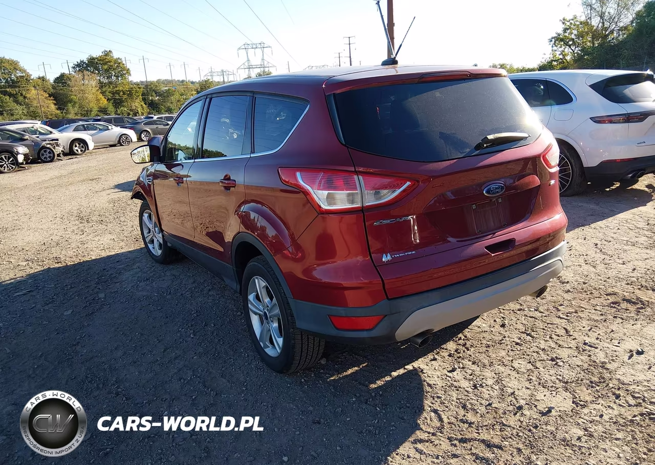 2016 Ford Escape Se VIN:1FMCU0G77GUB10613 - 3