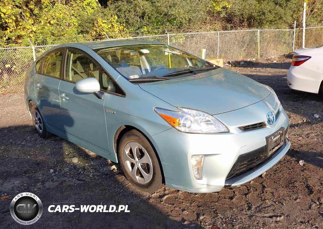 2015 Toyota Prius Three