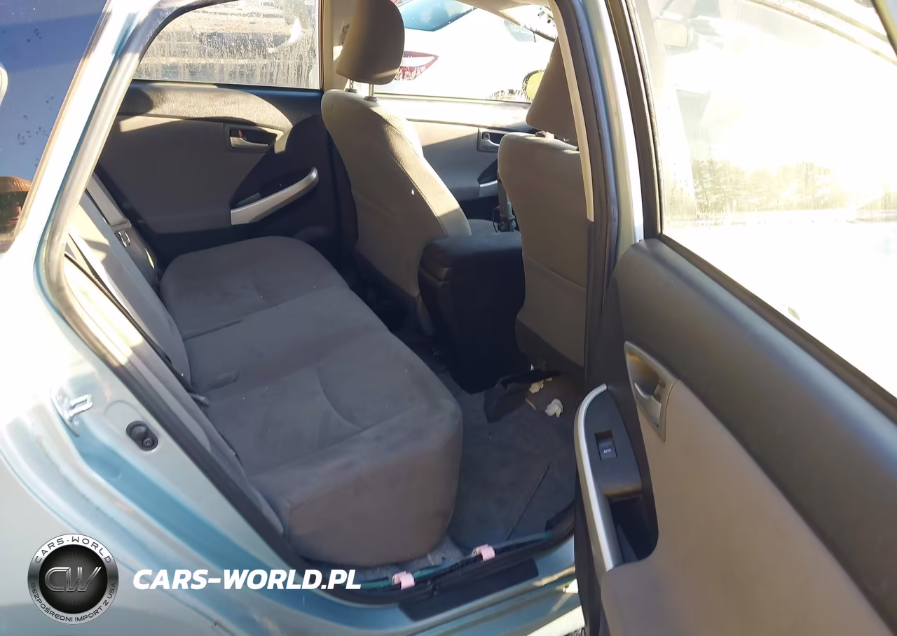 2015 Toyota Prius Three VIN:JTDKN3DU8F1893157 - 8