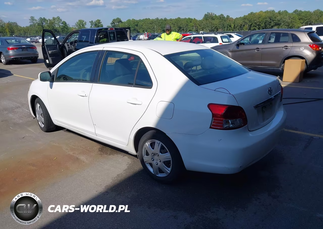 2012 Toyota Yaris VIN:JTDBT4K38CL036486 - 3