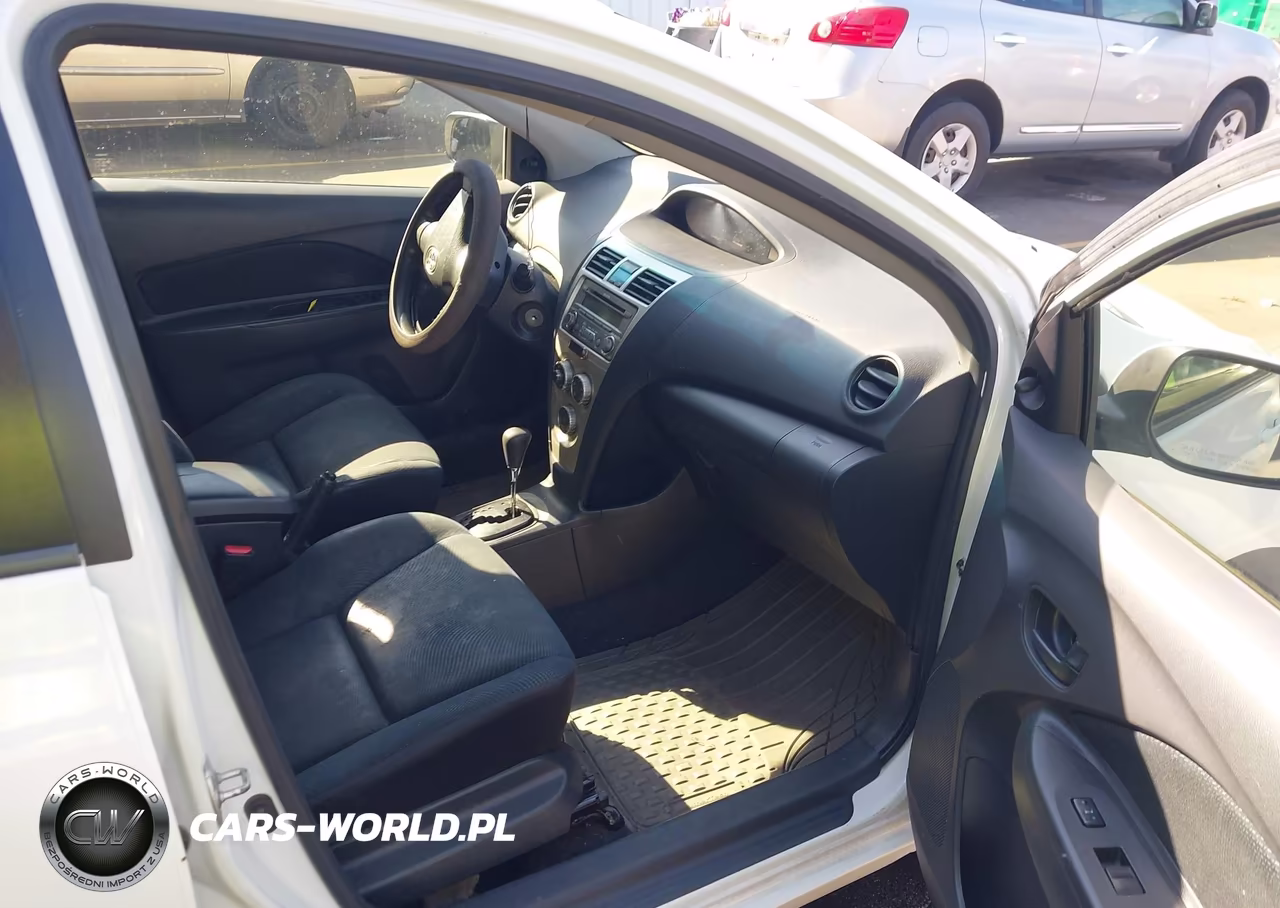 2012 Toyota Yaris VIN:JTDBT4K38CL036486 - 5