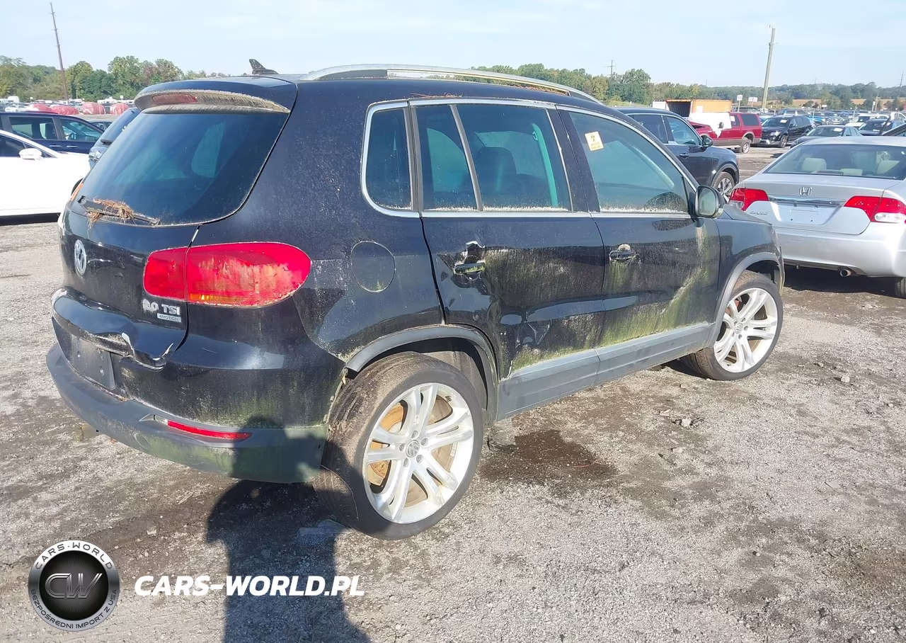 2013 Volkswagen Tiguan Sel VIN:WVGBV7AX7DW525733 - 4