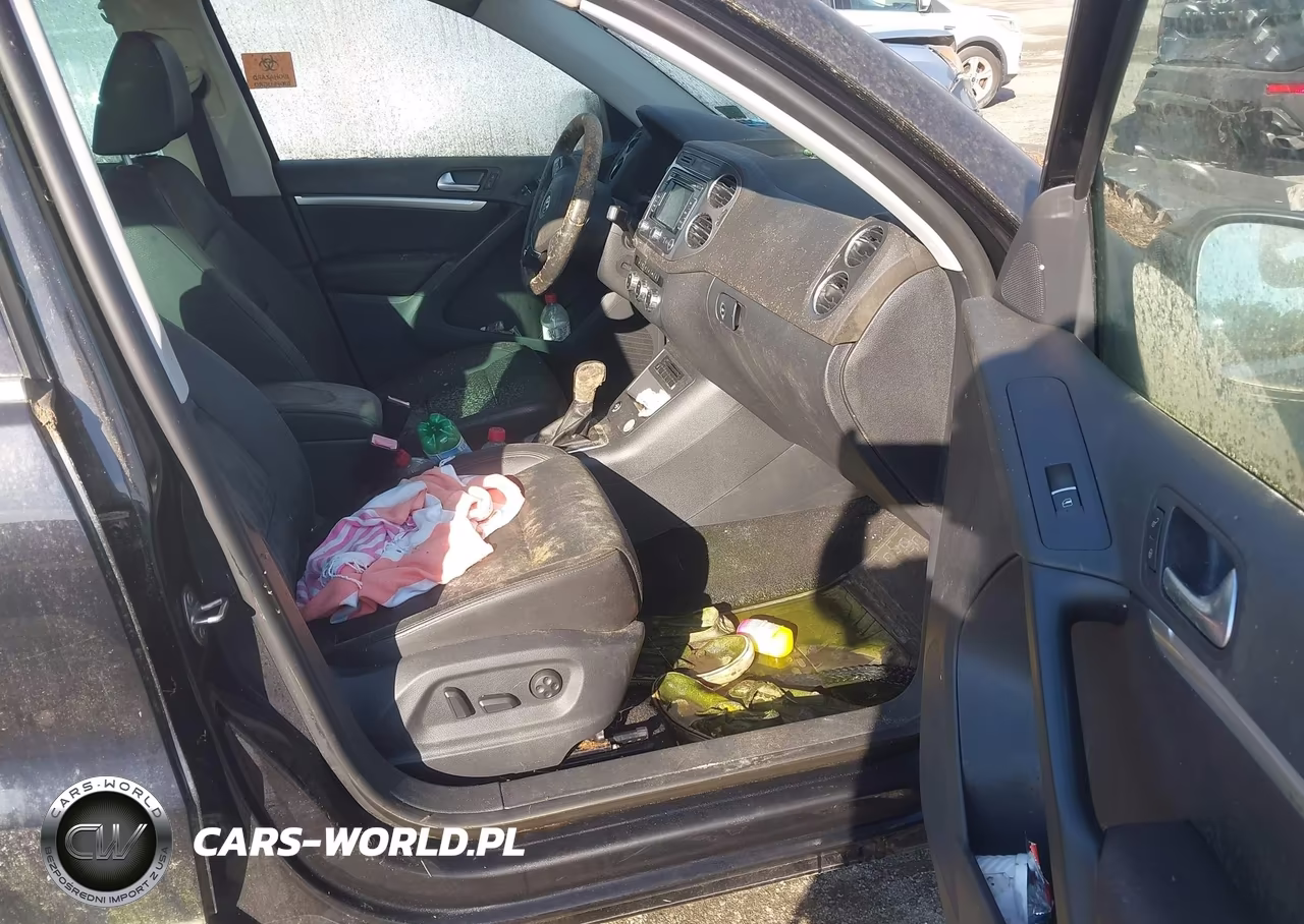 2013 Volkswagen Tiguan Sel VIN:WVGBV7AX7DW525733 - 5