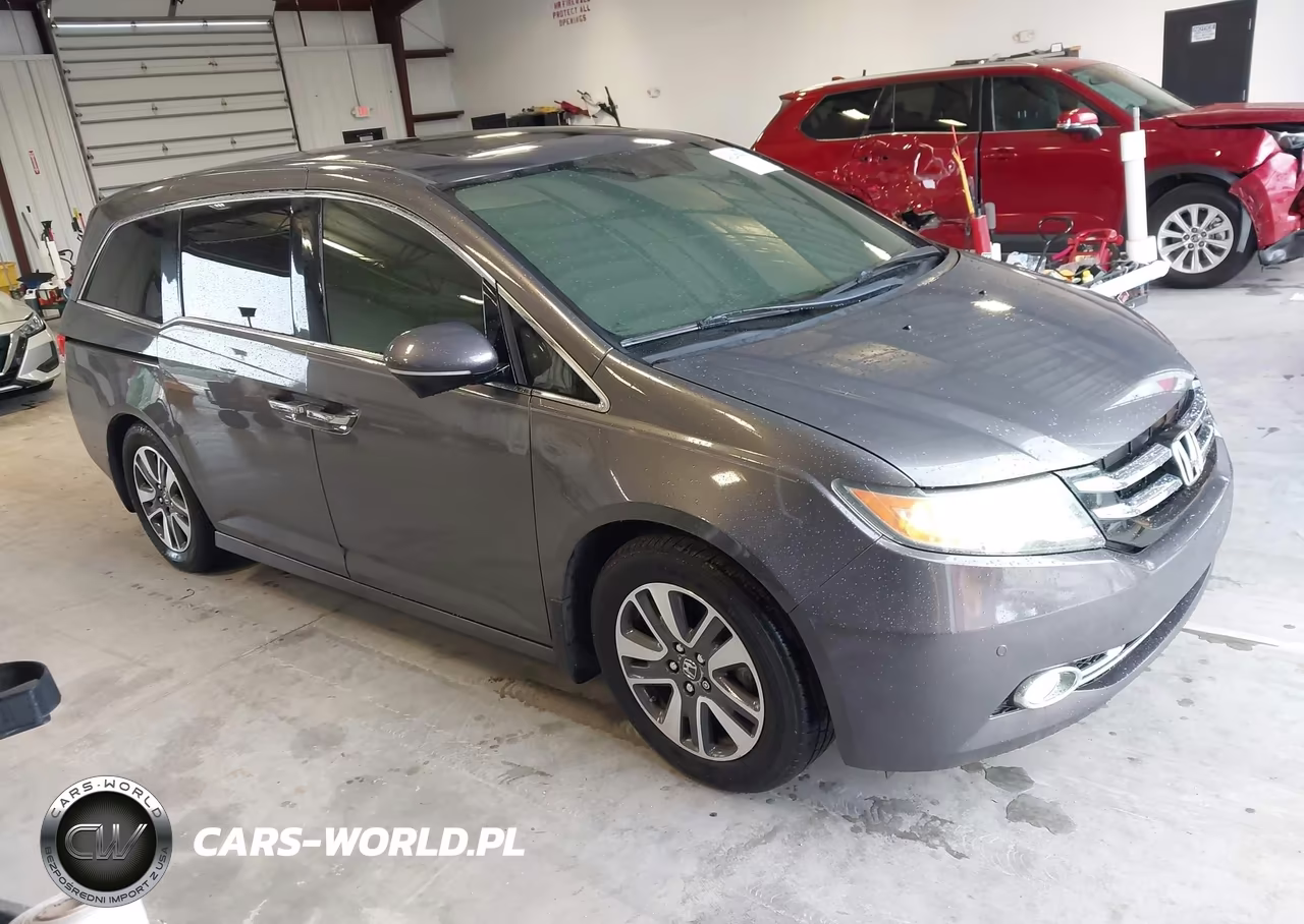 2014 Honda Odyssey Touring-Touring Elite