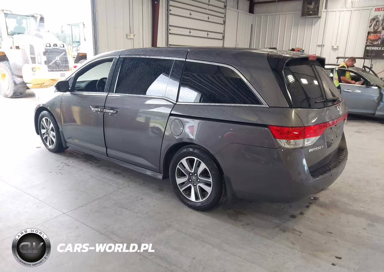 2014 Honda Odyssey Touring-Touring Elite VIN:5FNRL5H90EB074221 - 3