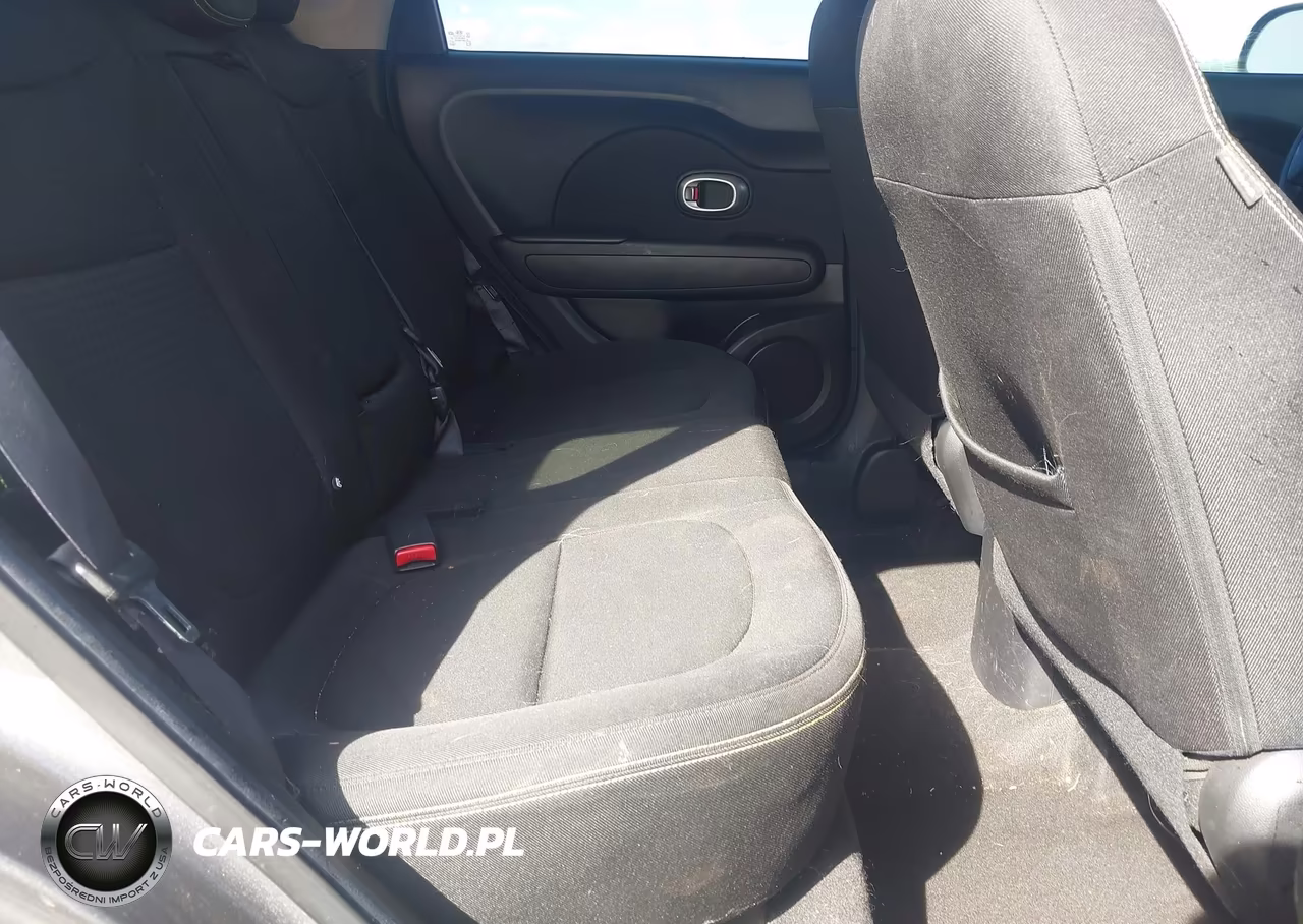 2015 Kia Soul + VIN:KNDJP3A58F7212575 - 8