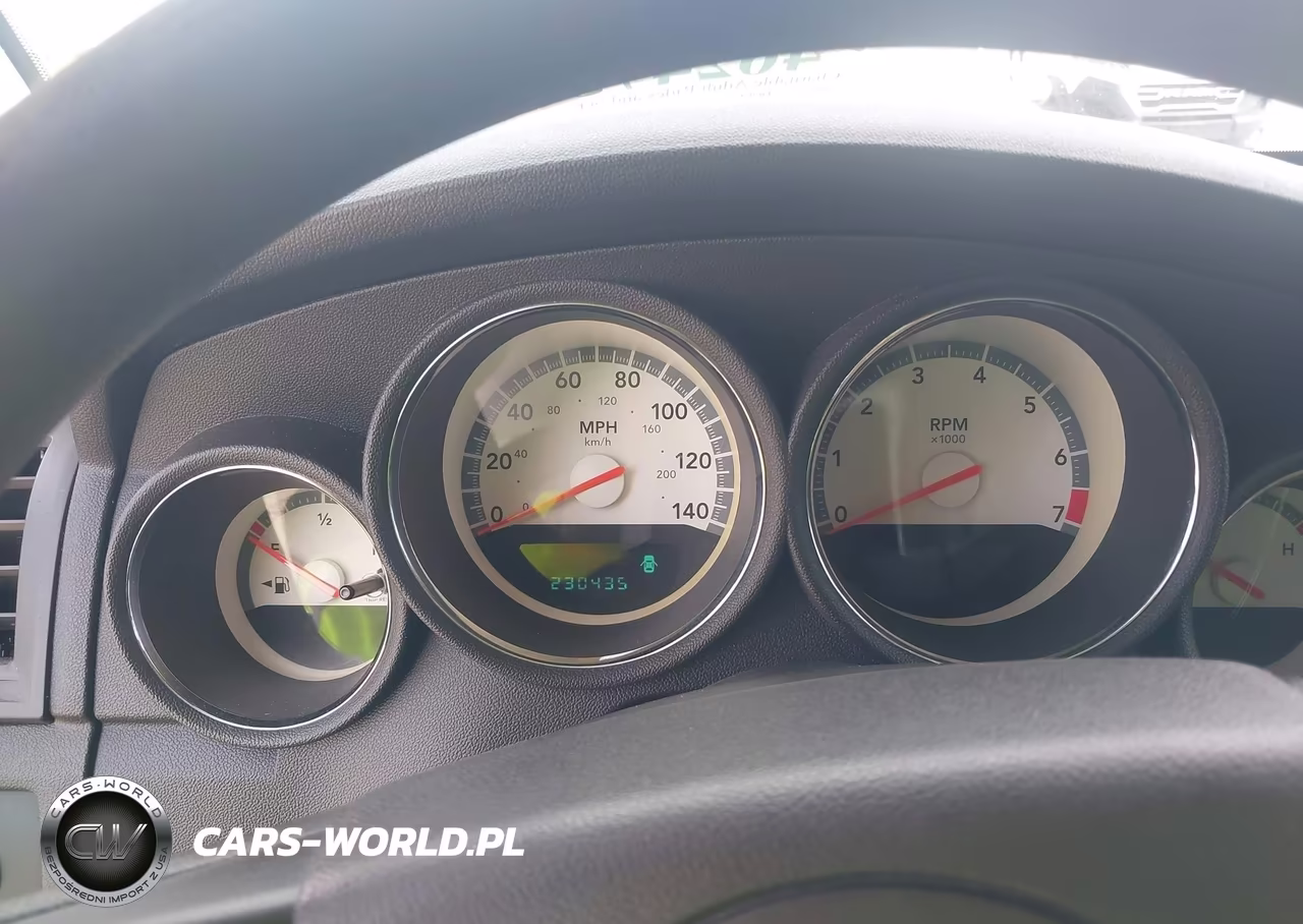 2008 Dodge Charger VIN:2B3KA43R88H285241 - 7