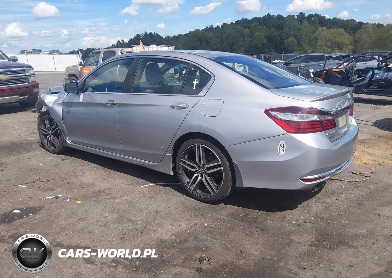 2017 Honda Accord Sport VIN:1HGCR2F55HA254392 - 3