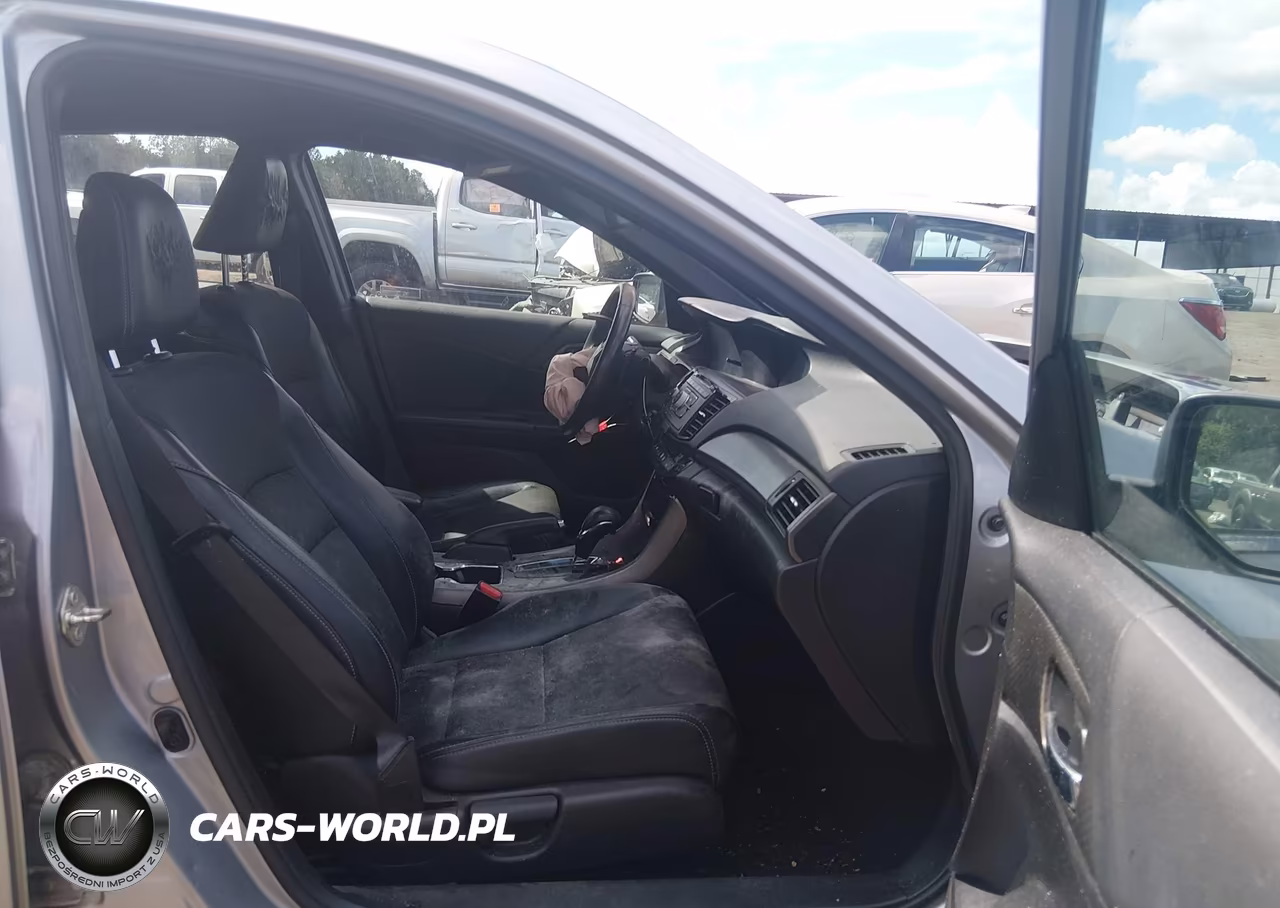 2017 Honda Accord Sport VIN:1HGCR2F55HA254392 - 5
