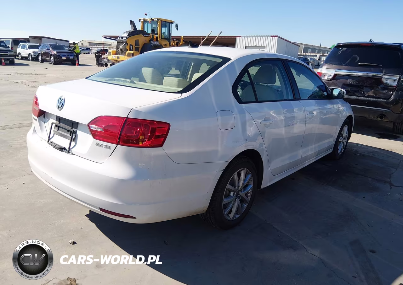 2011 Volkswagen Jetta 2.5L Se VIN:3VWDX7AJ3BM344299 - 4