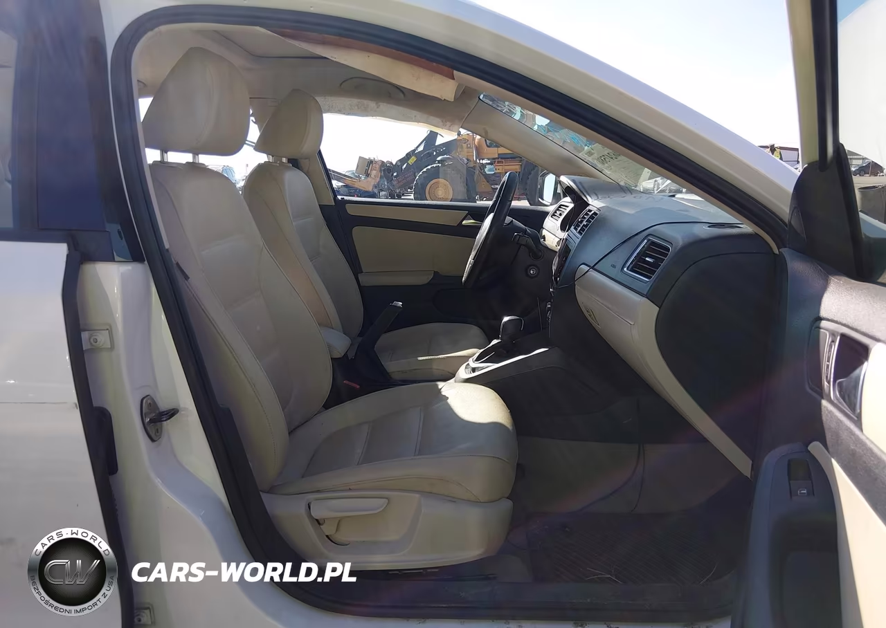 2011 Volkswagen Jetta 2.5L Se VIN:3VWDX7AJ3BM344299 - 5