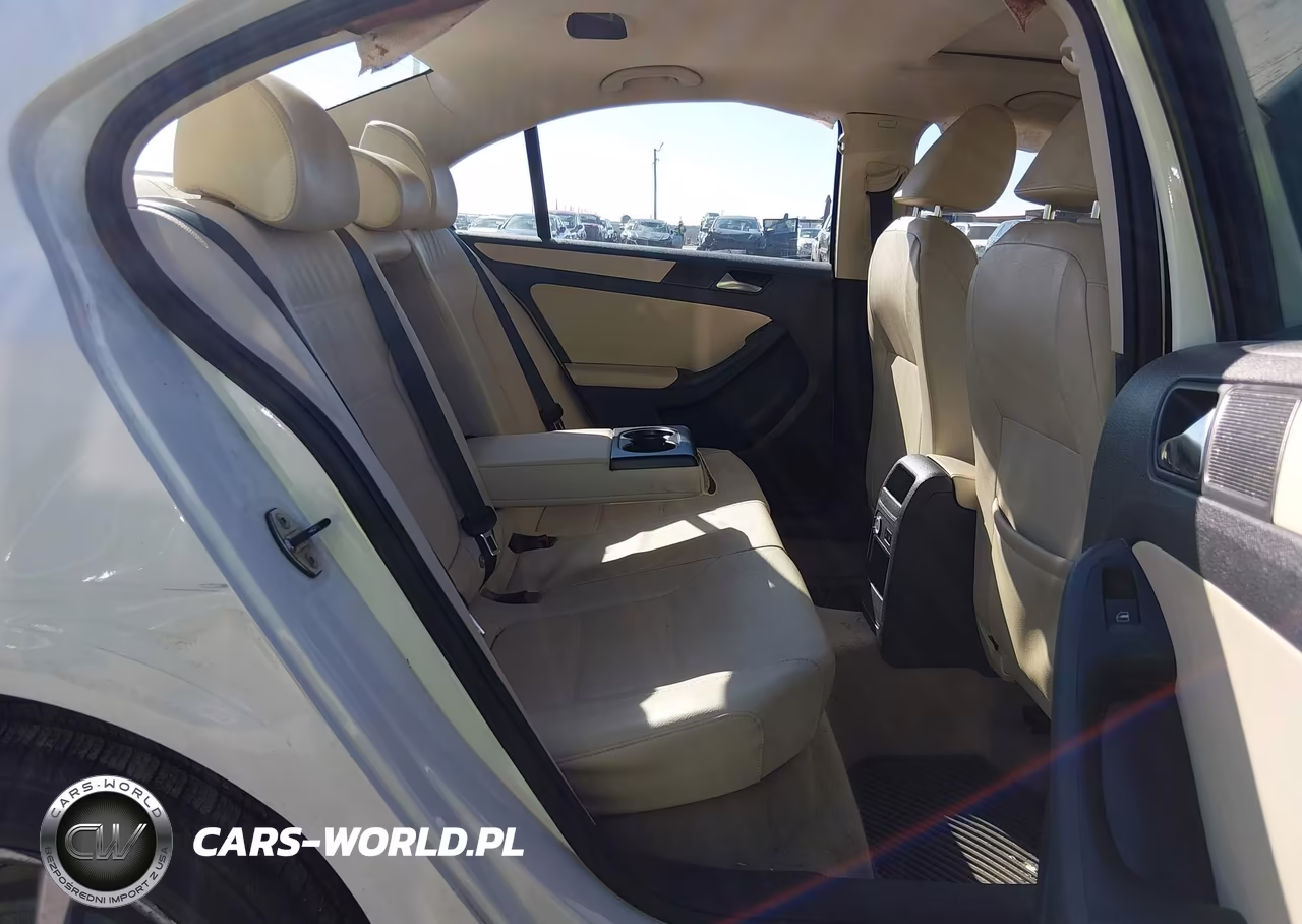 2011 Volkswagen Jetta 2.5L Se VIN:3VWDX7AJ3BM344299 - 8