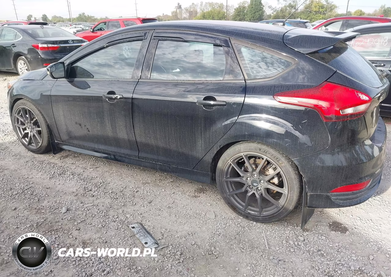 2018 Ford Focus St VIN:1FADP3L93JL232123 - 3