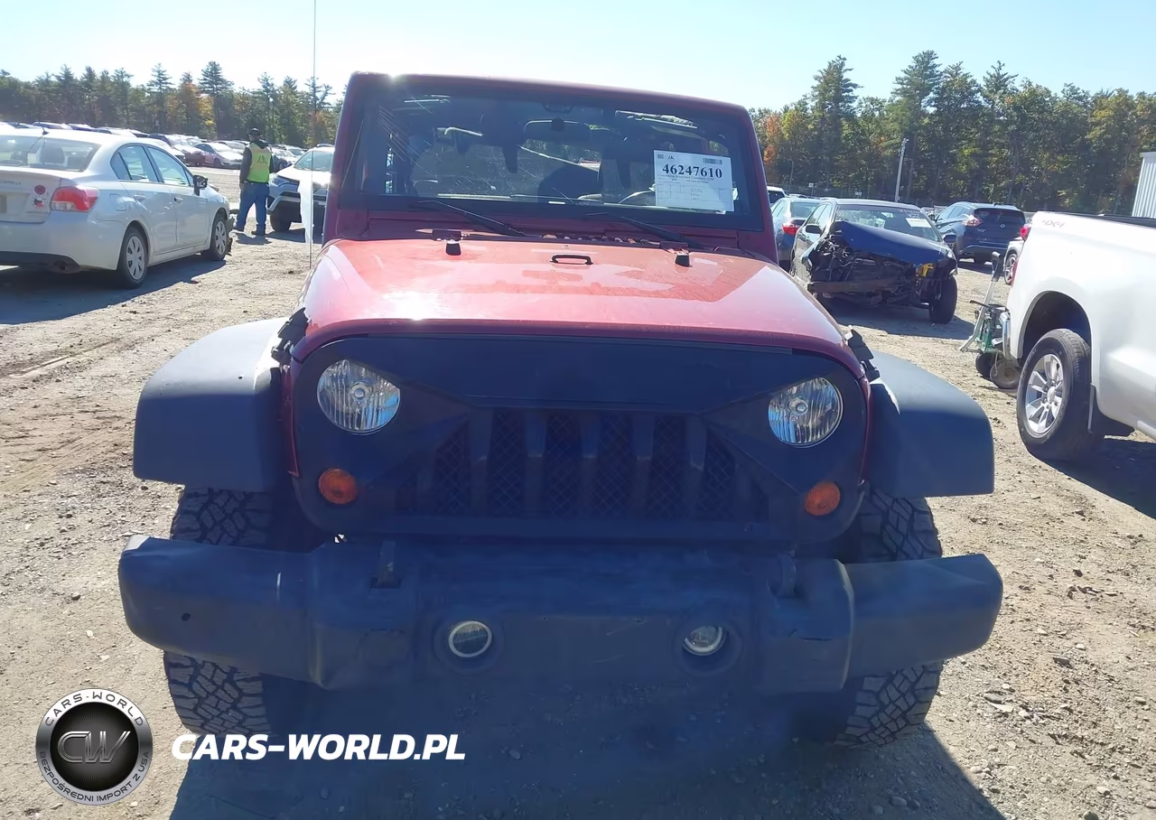 2012 Jeep Wrangler Unlimited Sport VIN:1C4BJWDG0CL286659 - 13