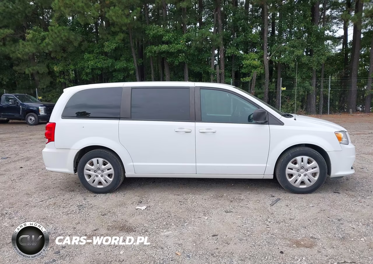 2018 Dodge Grand Caravan Se VIN:2C4RDGBG2JR129847 - 13
