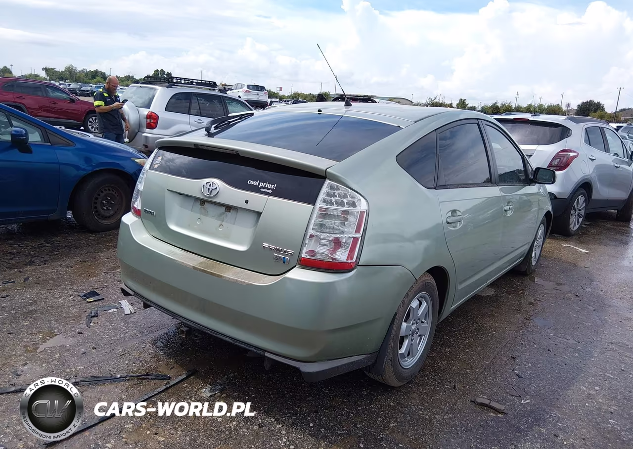 2008 Toyota Prius VIN:JTDKB20U883398814 - 4