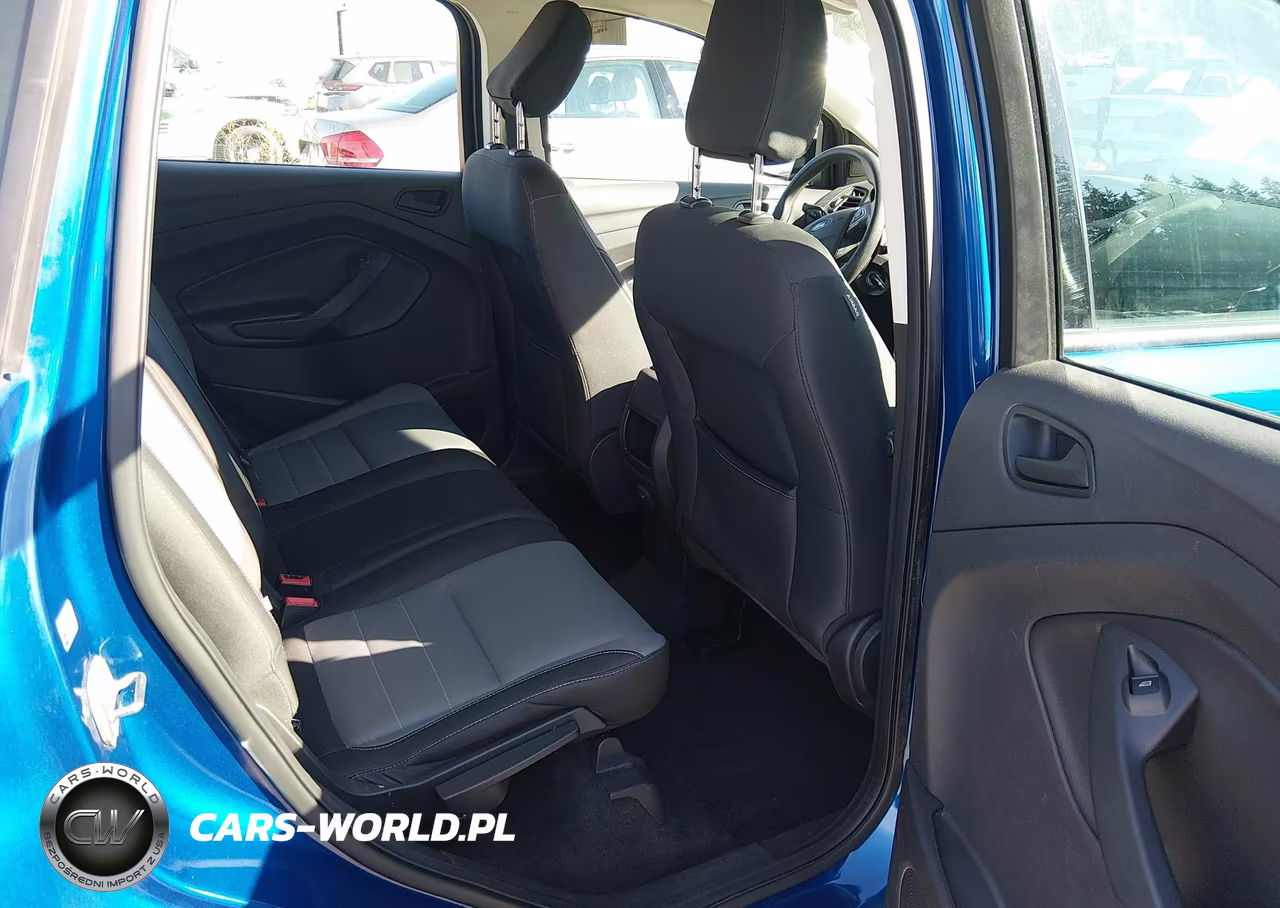 2018 Ford Escape S VIN:1FMCU0F79JUA35194 - 19